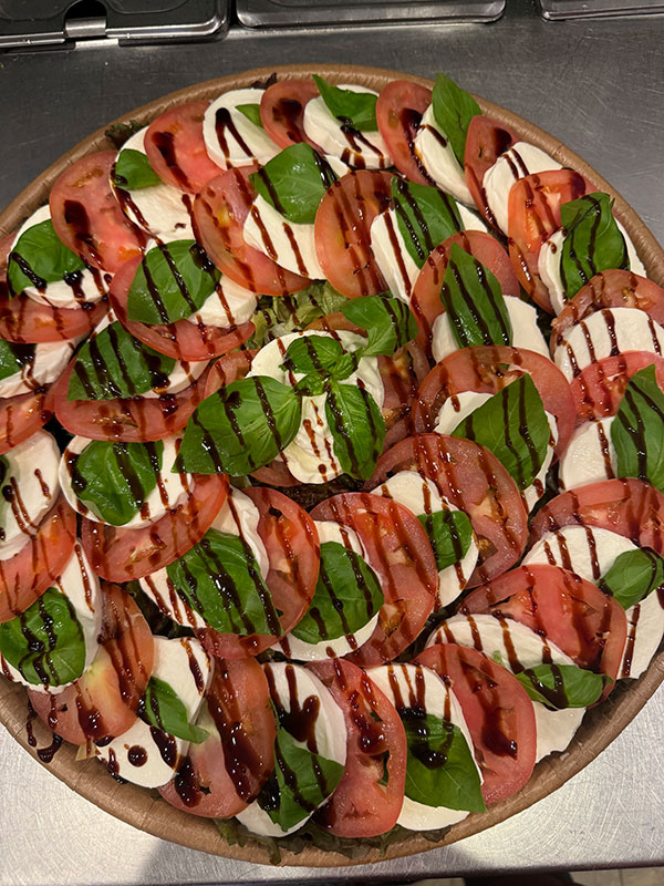 Monti’s Pizza Plus